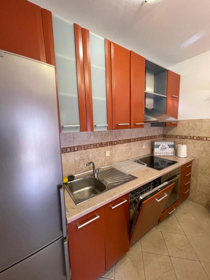 Aquarium Apartment Kotor Exterior foto